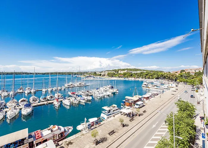 Seaview Arena Апартаменты