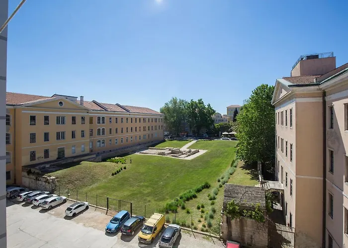 Apartment Seaview Arena * Pula