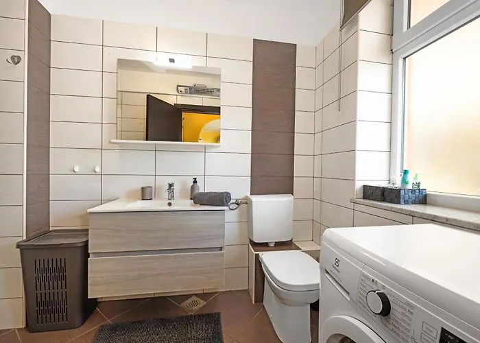 Seaview Arena * Póla