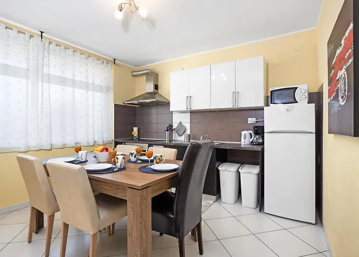 Seaview Arena Appartement *